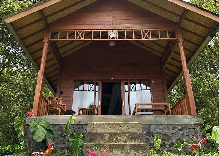 Kubu Waru Bali *